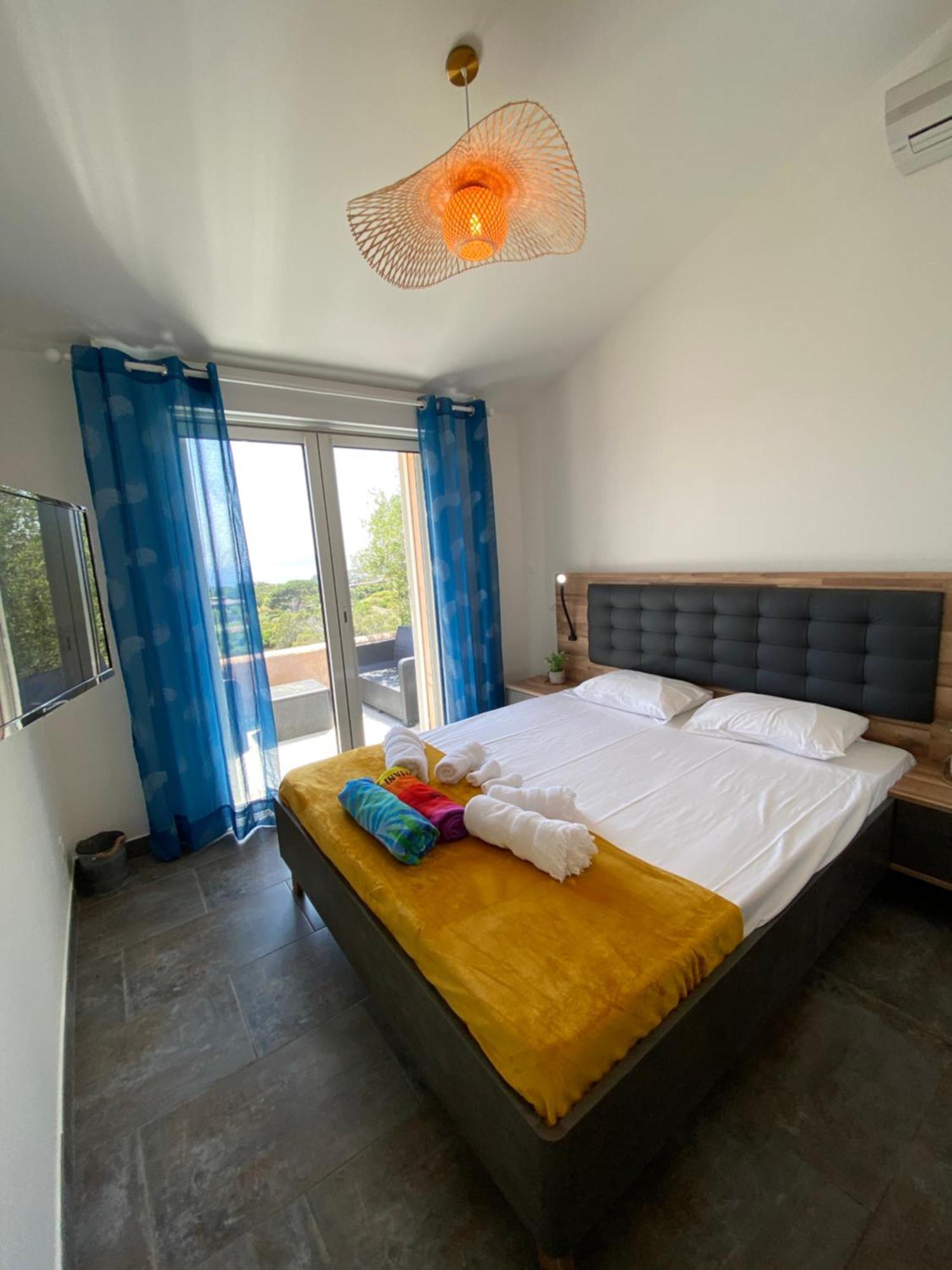 Villa Casa Totti Vue Mer Avec Piscine Порто-Веккьо Экстерьер фото